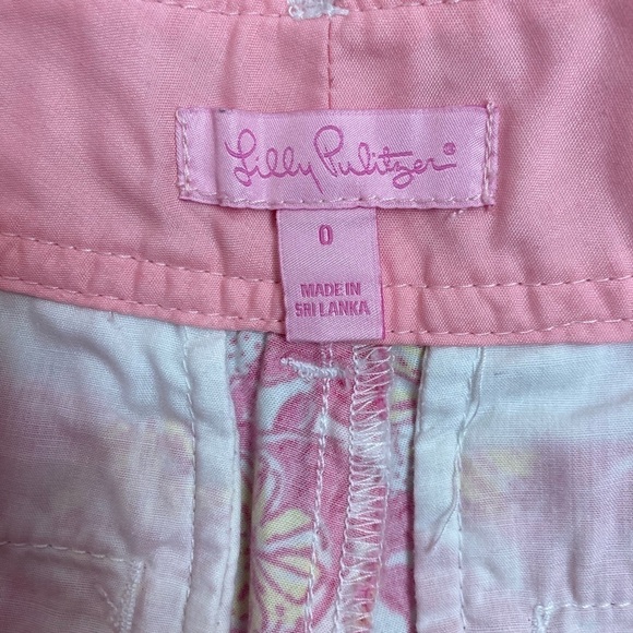 Lilly Pulitzer | Chum Bucket Print Shorts - Picture 8 of 10